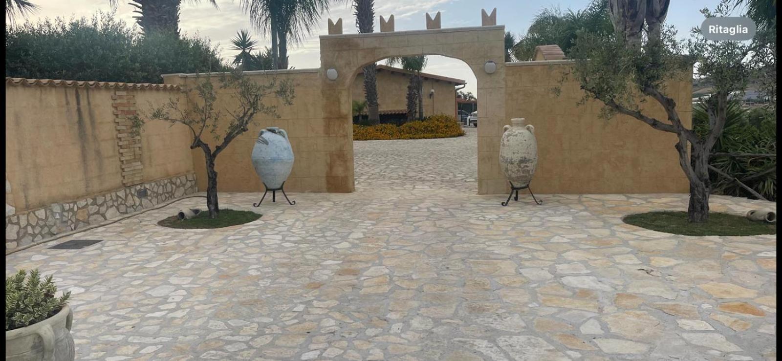 Villa Alisia Zingarello Luaran gambar